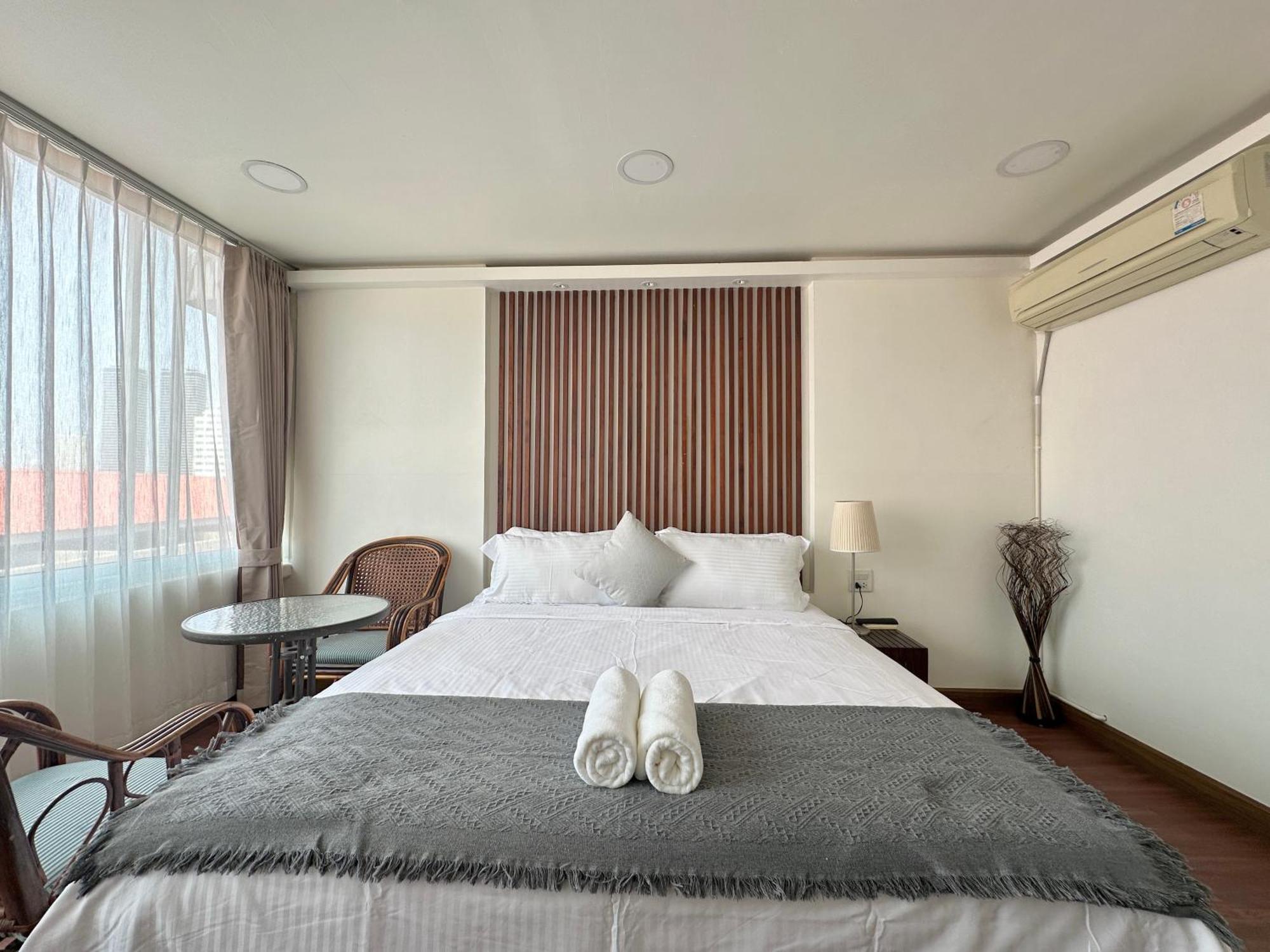 Longzhu Guesthouse Bangkok Eksteriør billede